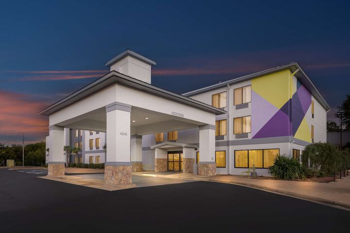 Hotel 46 of 46