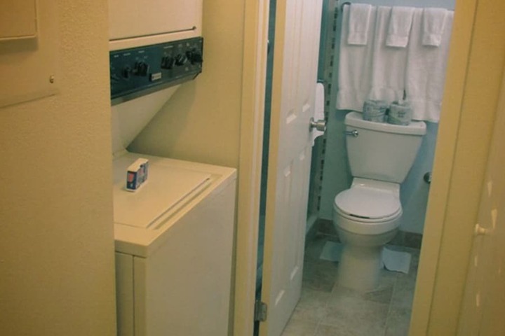 Room 279 of 484