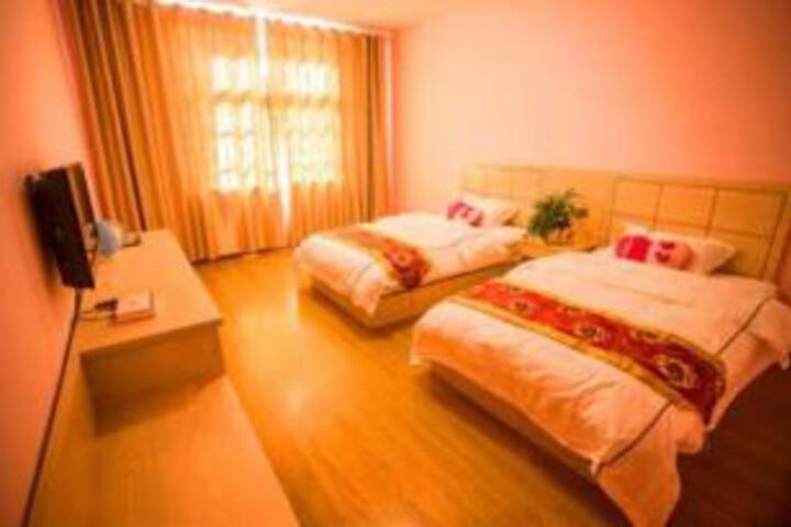 Room 6 of 7