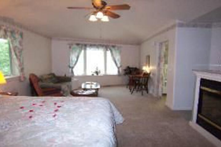 Room 8 of 62