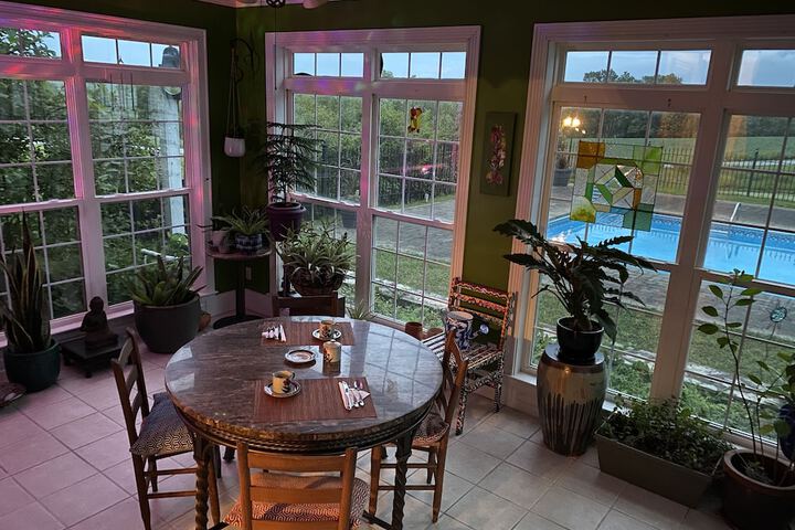 Sundeck 33 of 40