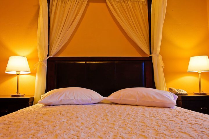 Room 7 of 22