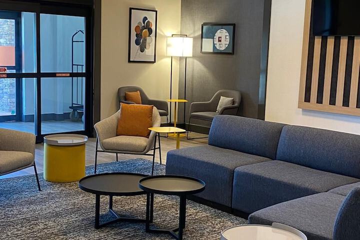 Lobby sitting area