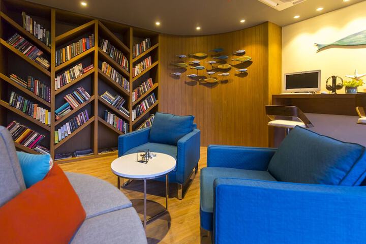 Hotel Interior 130 of 148