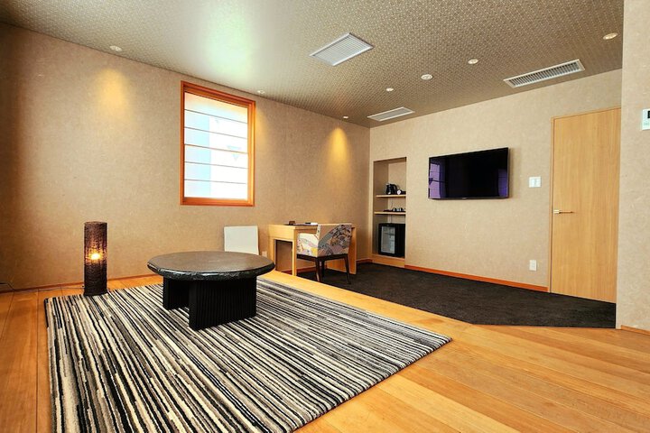 Room 50 of 138