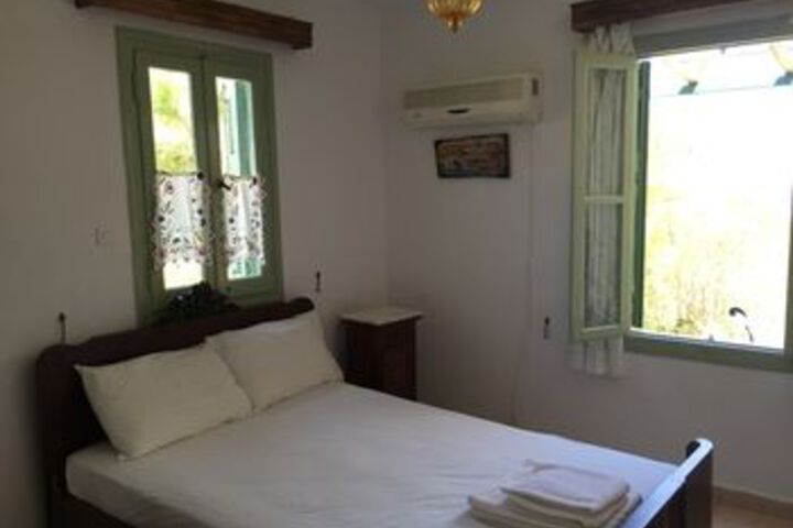 Room 14 of 49