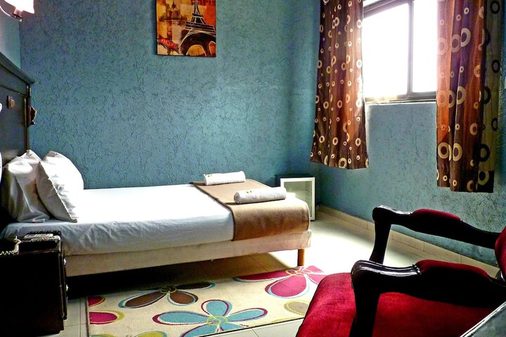Room 3 of 85