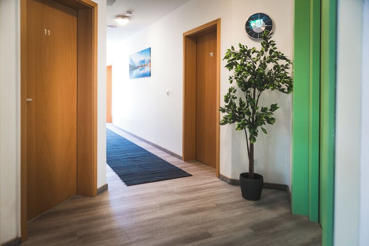 Ballroom/Hall 85 of 90