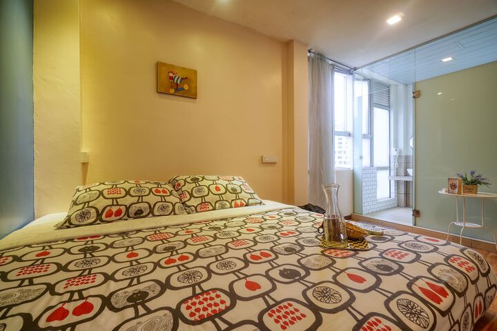 Room 19 of 35