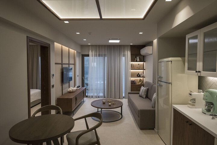 Room 42 of 91