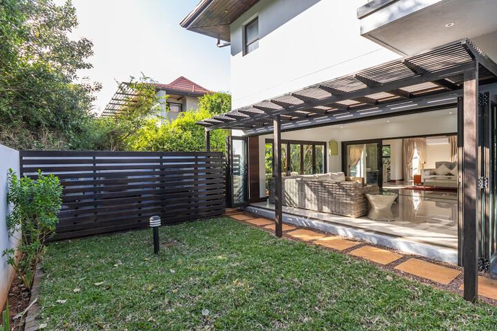 Hotel Exterior 153 of 172