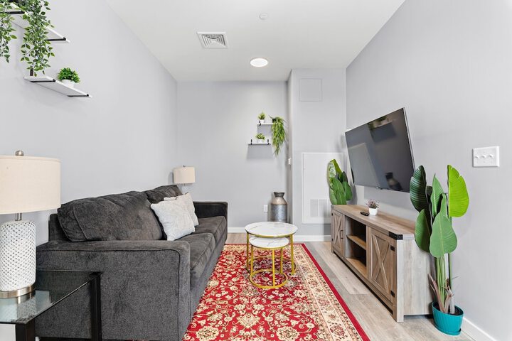 Room 14 of 232