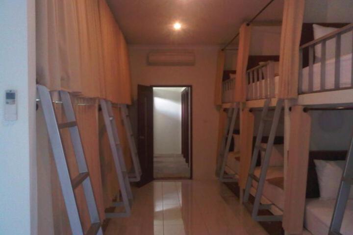 Photo 30