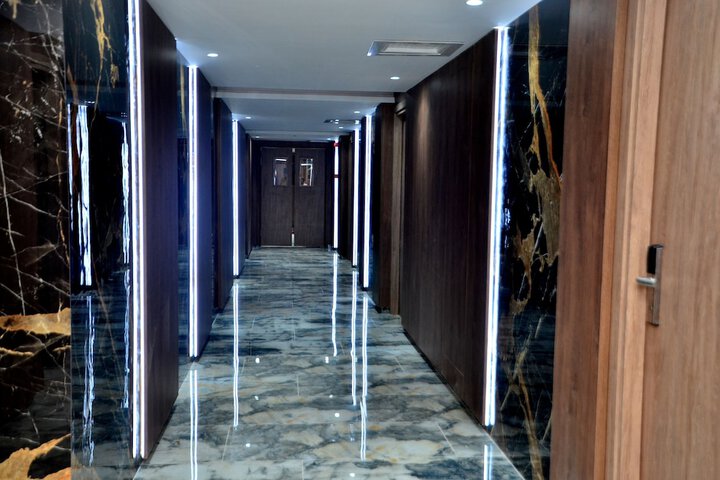 Room 40 of 99