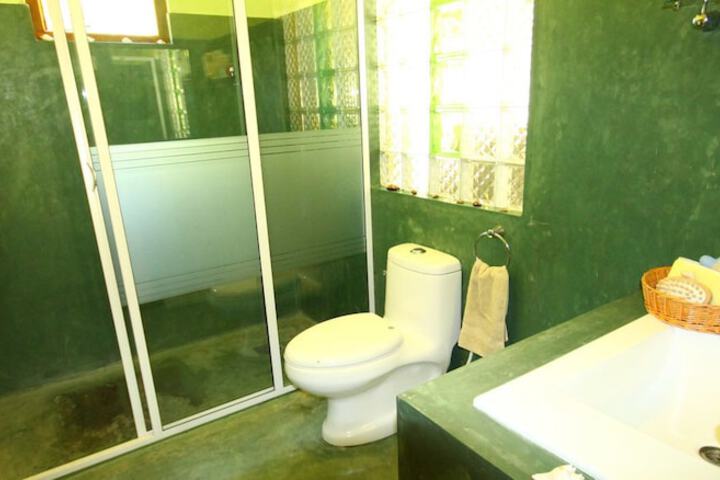 Room 3 of 3