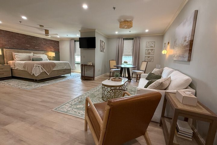 Room 15 of 52