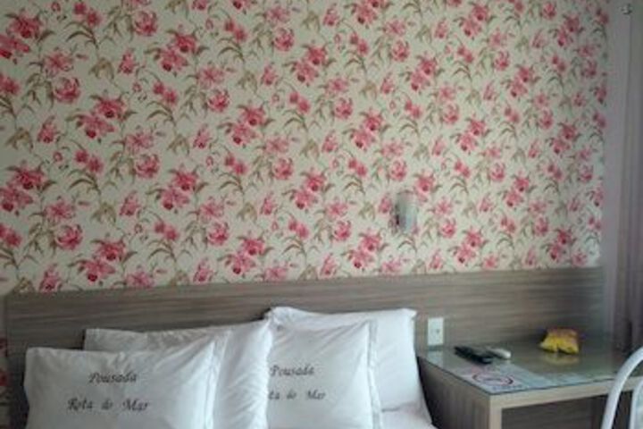 Room 13 of 17