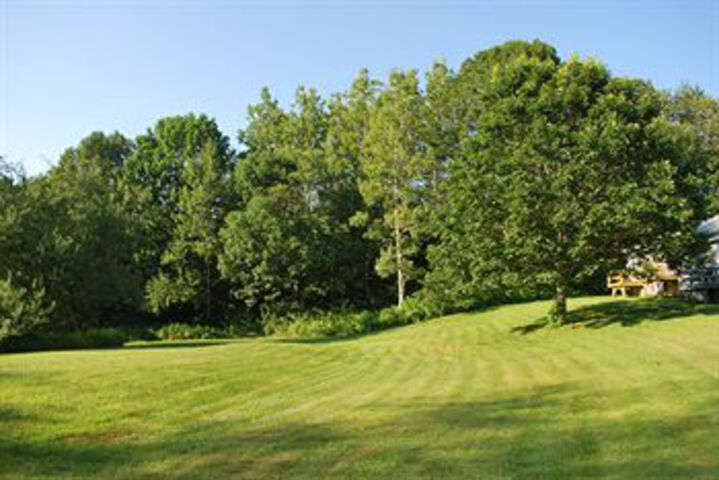 Property Grounds 15 of 18