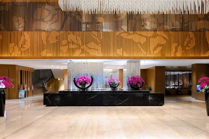 Lobby Entry