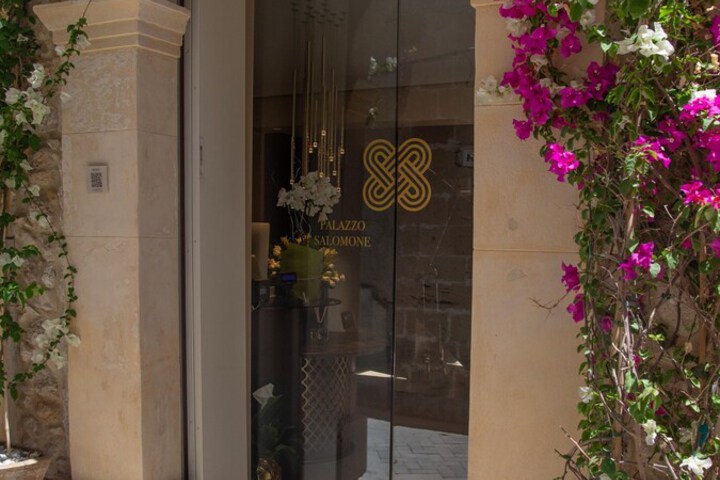 Hotel 66 of 69
