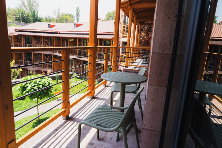 Terrace/Patio 49 of 102