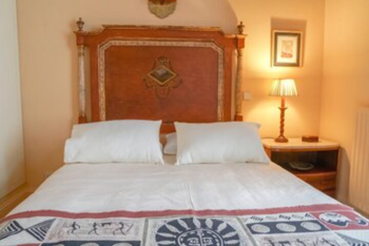 Room 14 of 15