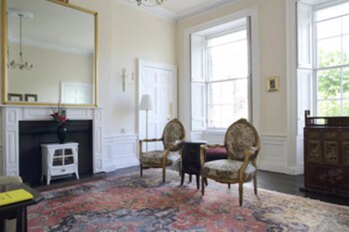 Room 11 of 25