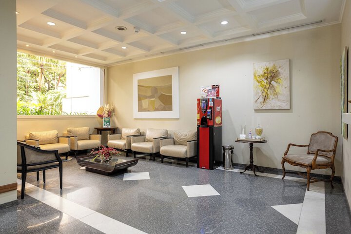 Guest Lobby