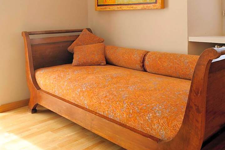 General 2 of 13