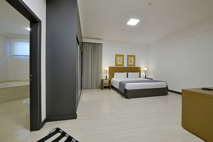 Room 29 of 59
