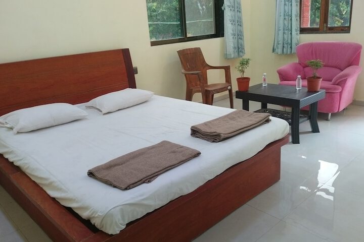 Room 16 of 31
