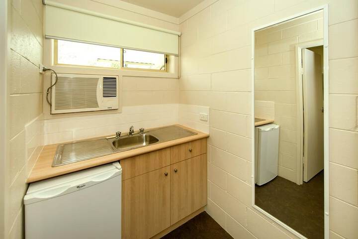 Room 8 of 35