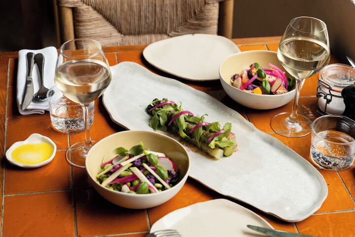 Dining 120 of 138