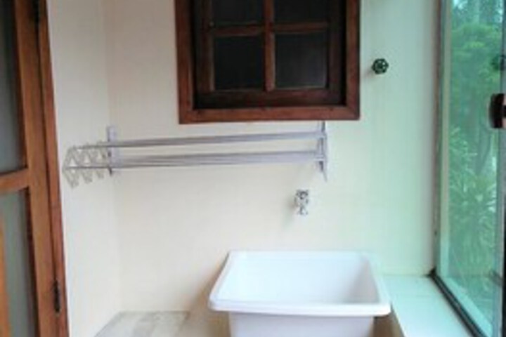 Room 7 of 38