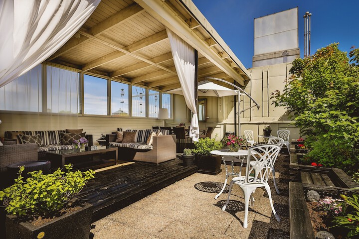 Terrace/Patio 101 of 132