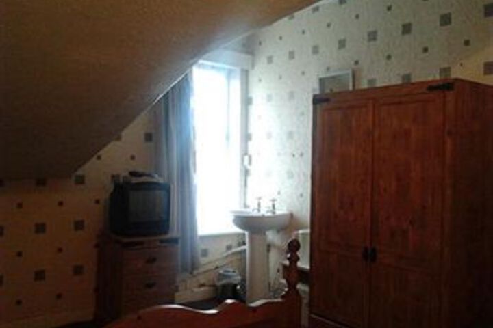 Room 17 of 20