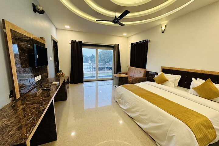 Room 10 of 46