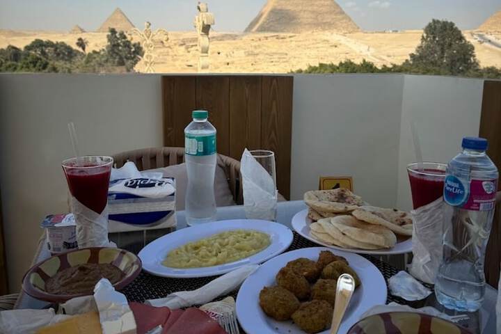 Breakfast/Coffee Service 42 of 63