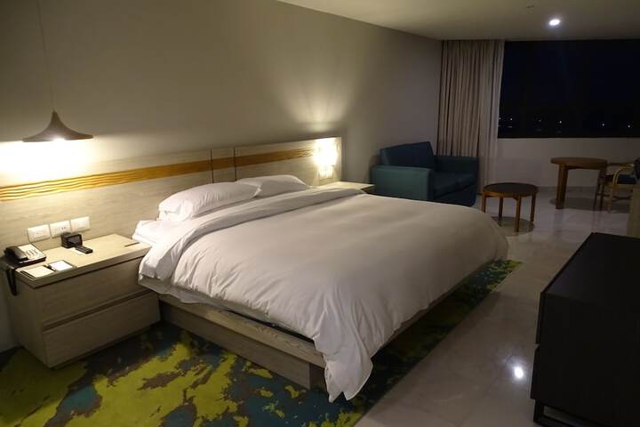 Room 7 of 67
