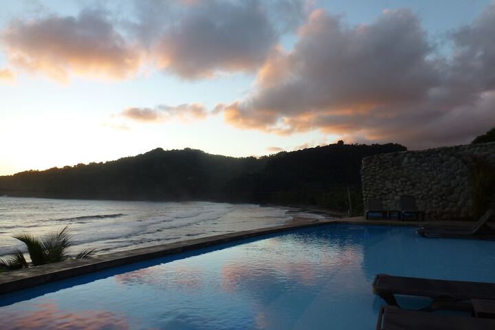 Pool 33 of 62