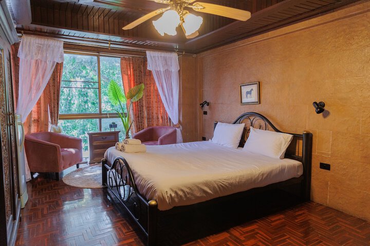 Room 7 of 29