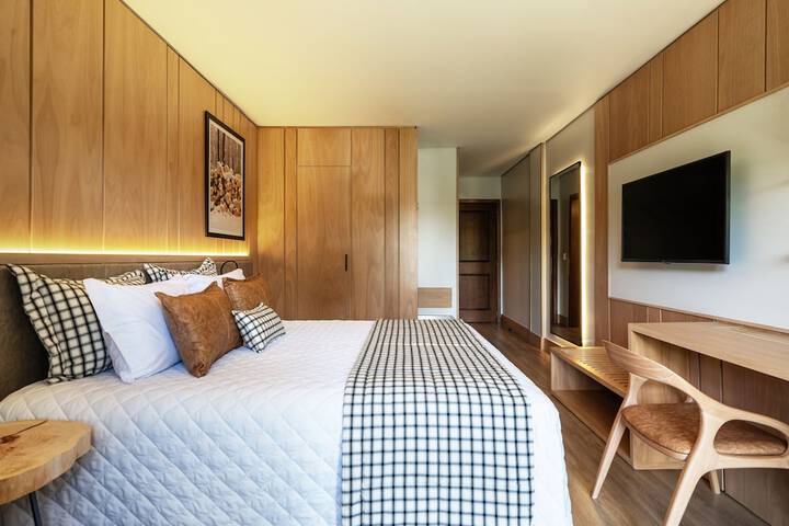 Room 51 of 171