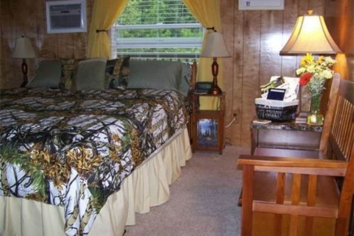 Room 3 of 34