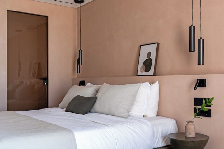 Room 11 of 71