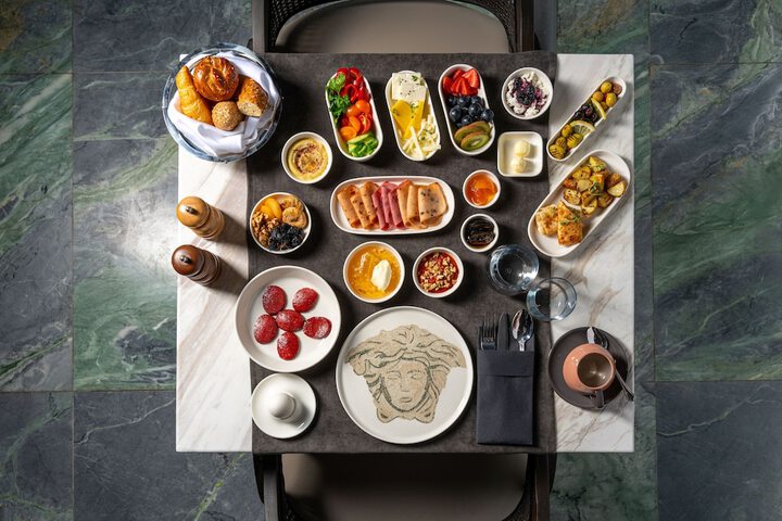 Breakfast/Coffee Service 84 of 100