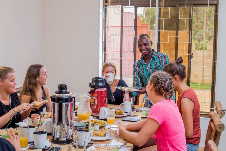 Breakfast/Coffee Service 32 of 42