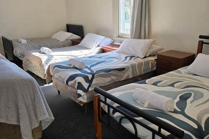 Room 15 of 29