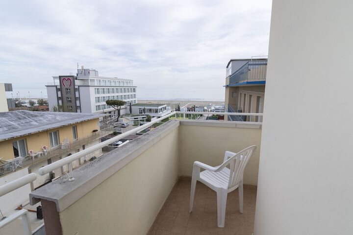 Terrace/Patio 22 of 41
