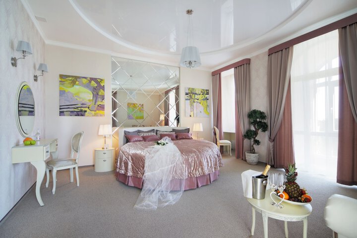 Room 15 of 82