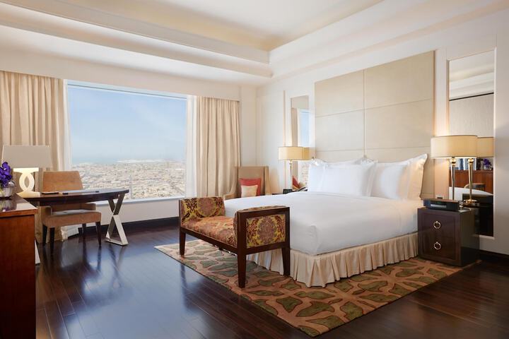 Room 35 of 113